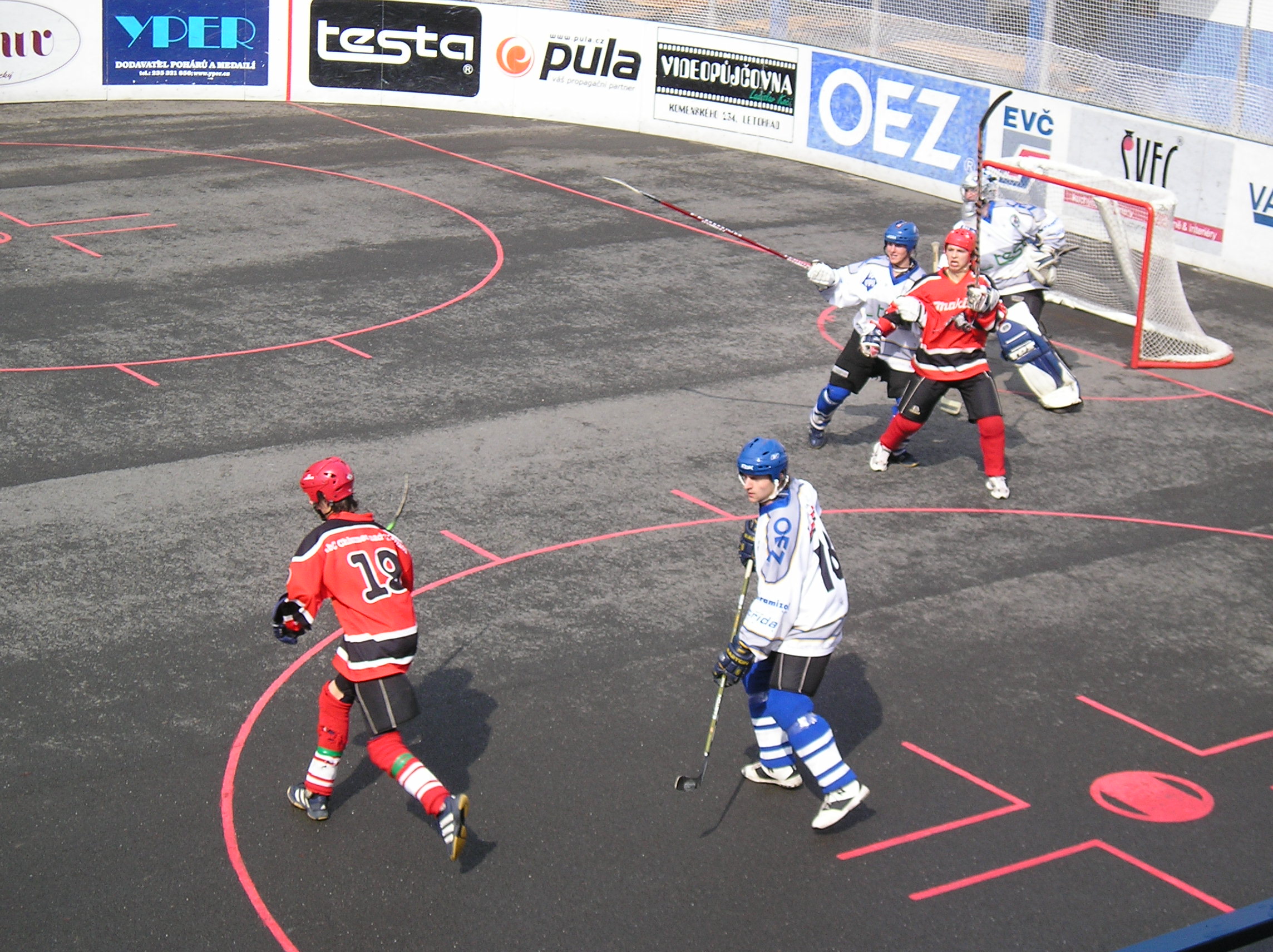 hokejbal 28.3. 2009 011.JPG